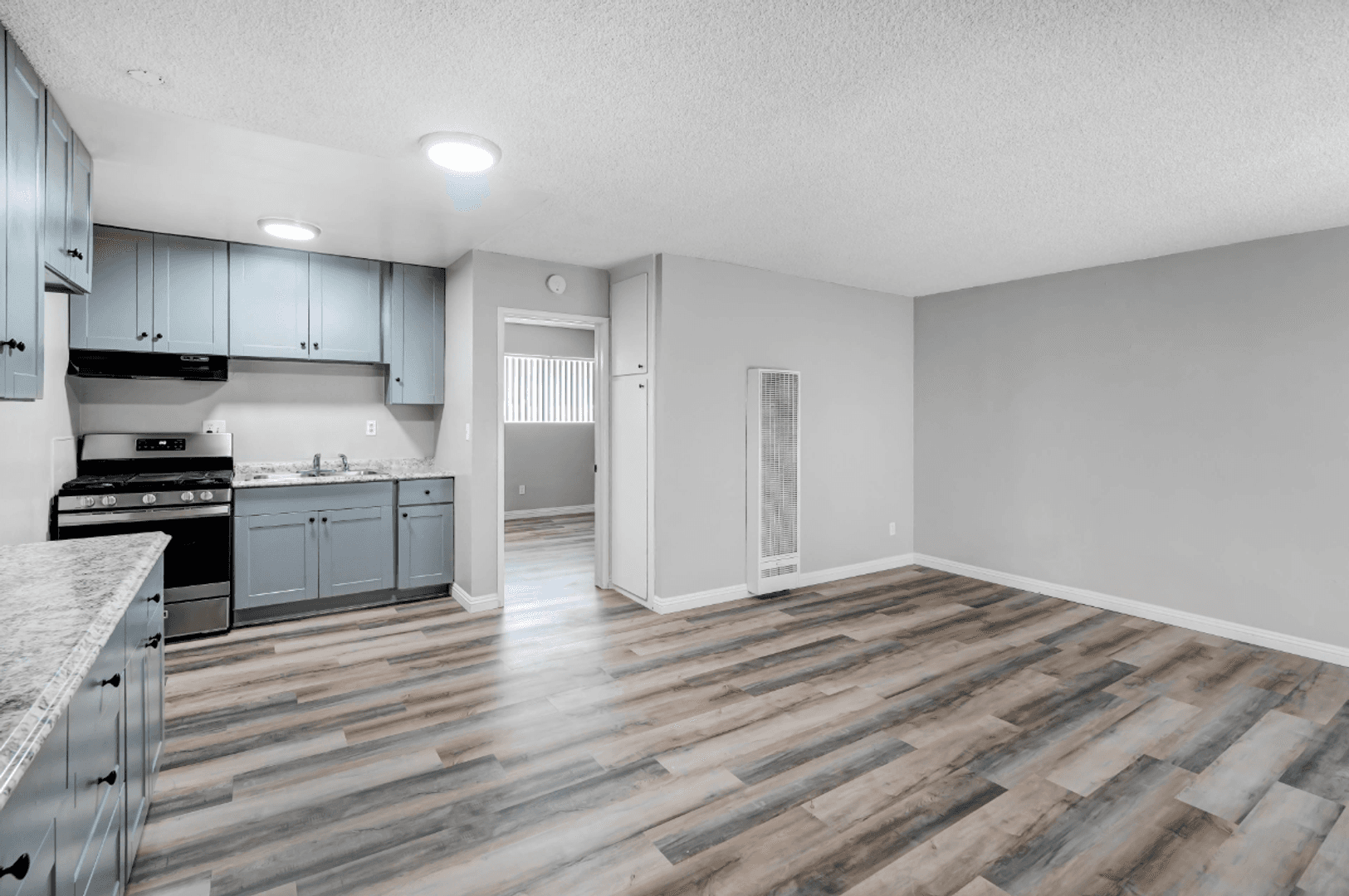 San Bernardino Apartment: 2352-2386 N Leroy St