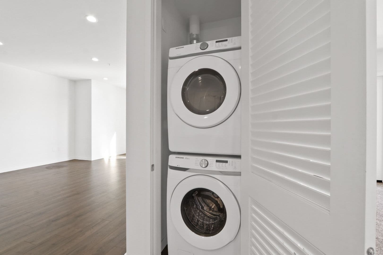 San Gabriel Apartment: 109 S. Alanmay Ave