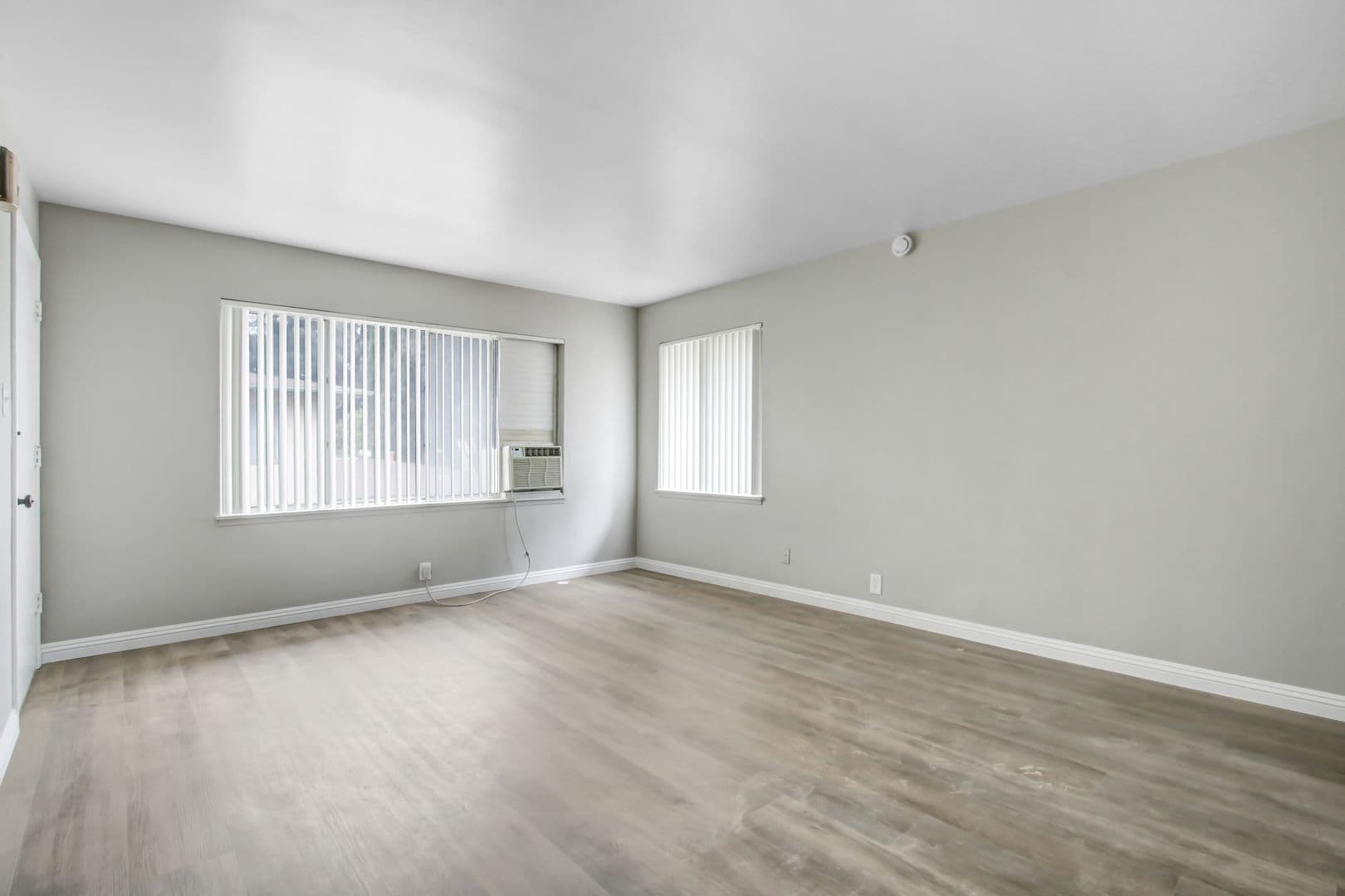 Riverside Apartment: 7429 Potomac Street