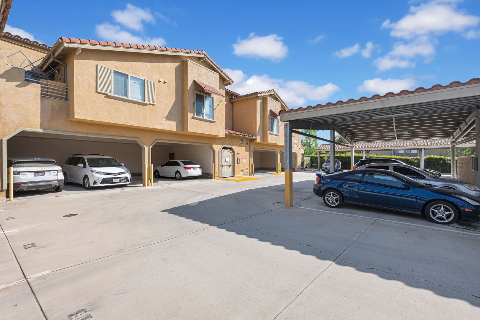 Riverside Apartment: 1054 N Orange St.