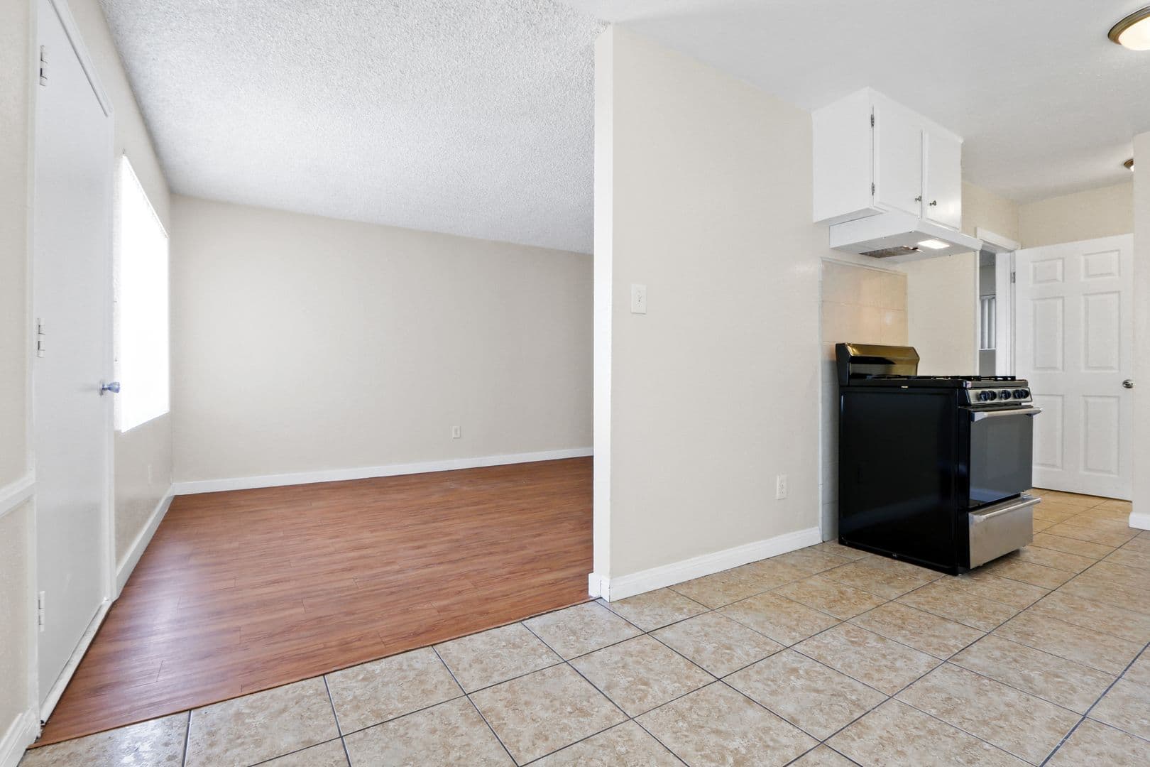 Bellflower Apartment: 10132 Alondra Blvd. & 16102 Cornuta Ave.