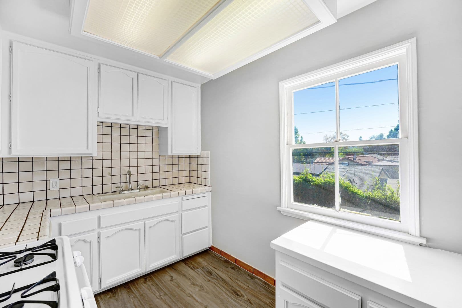 Glendora Apartment: 232 E. Foothill Blvd.