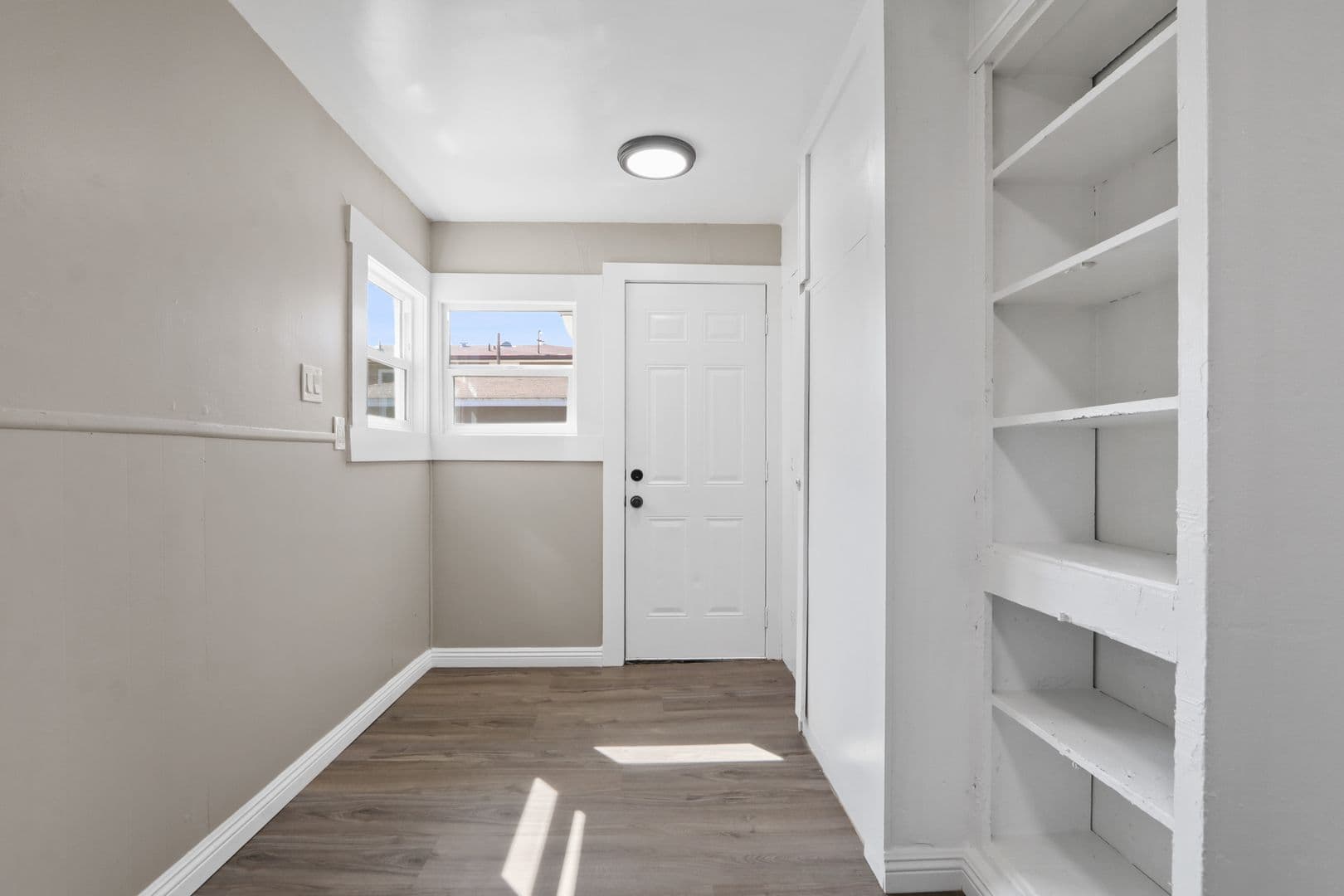 Alhambra Apartment: 1616 Cherry Lane