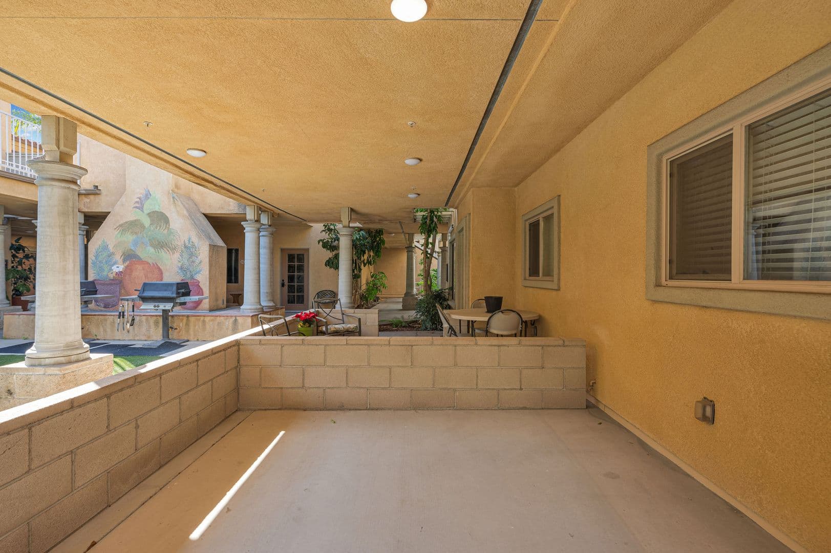 Riverside Apartment: 1054 N Orange St.