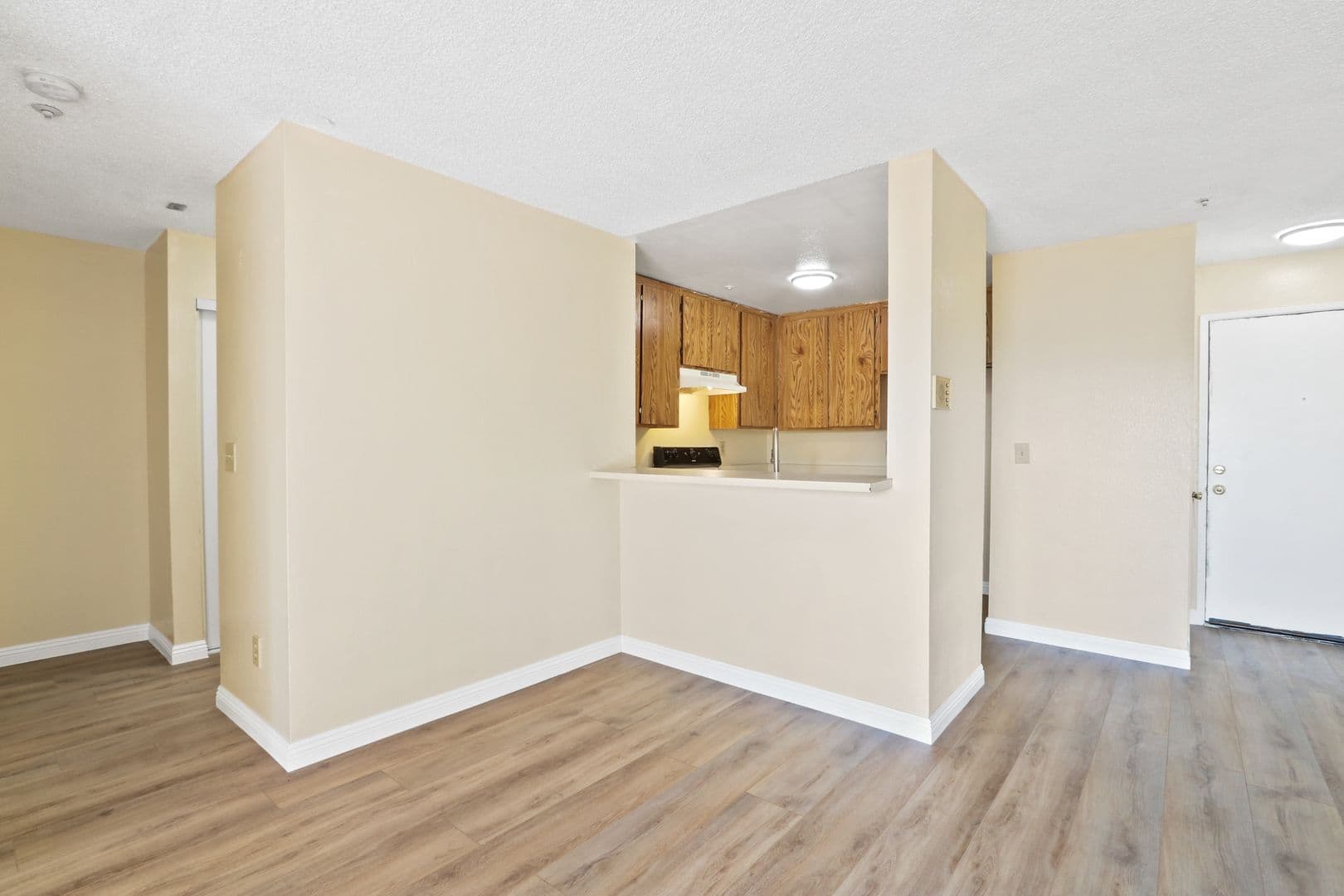 Santa Ana Apartment: 2052 N. Bush St.