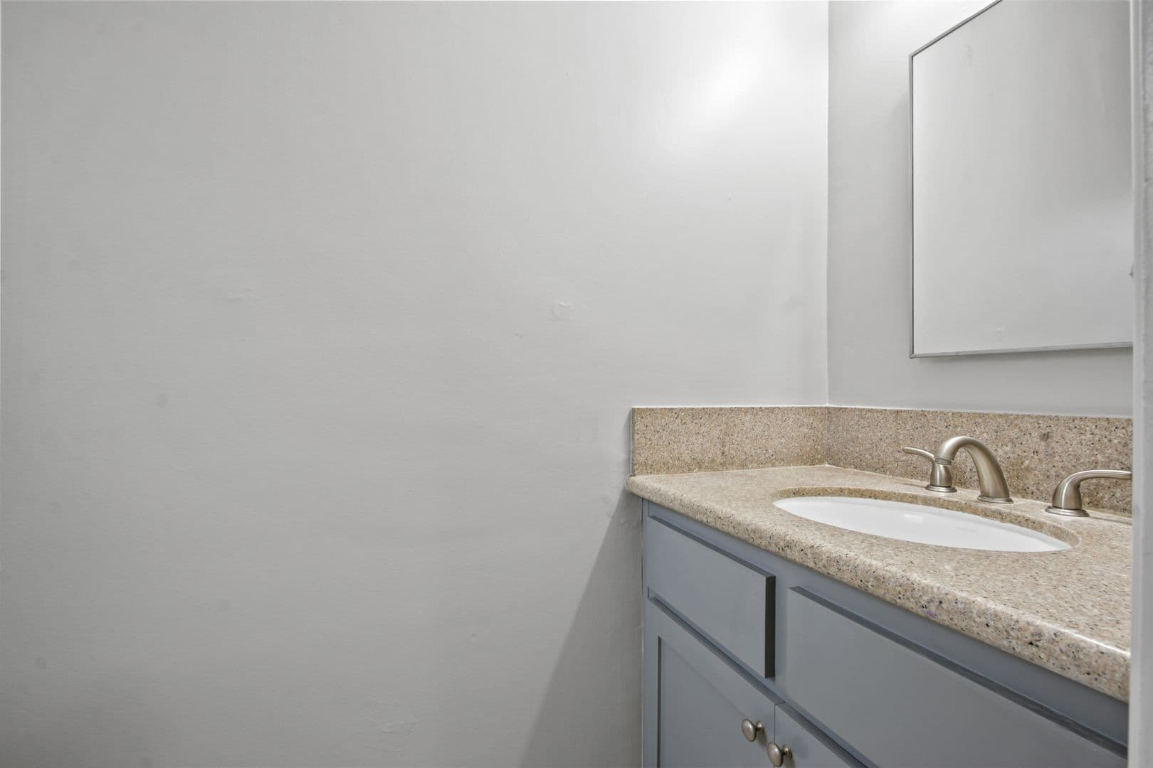 Arcadia Apartment: 2433-2435 S. Baldwin Ave.