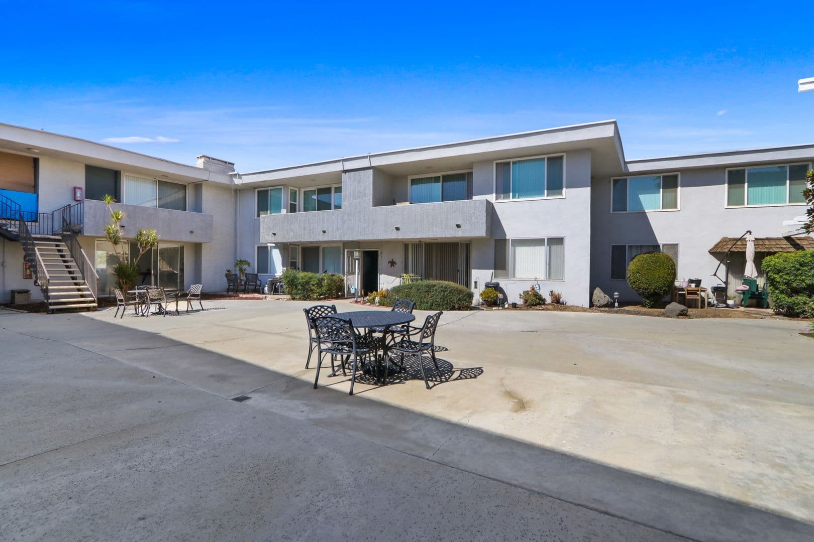 Ontario Apartment: 2908 S. Whispering Lakes Ln