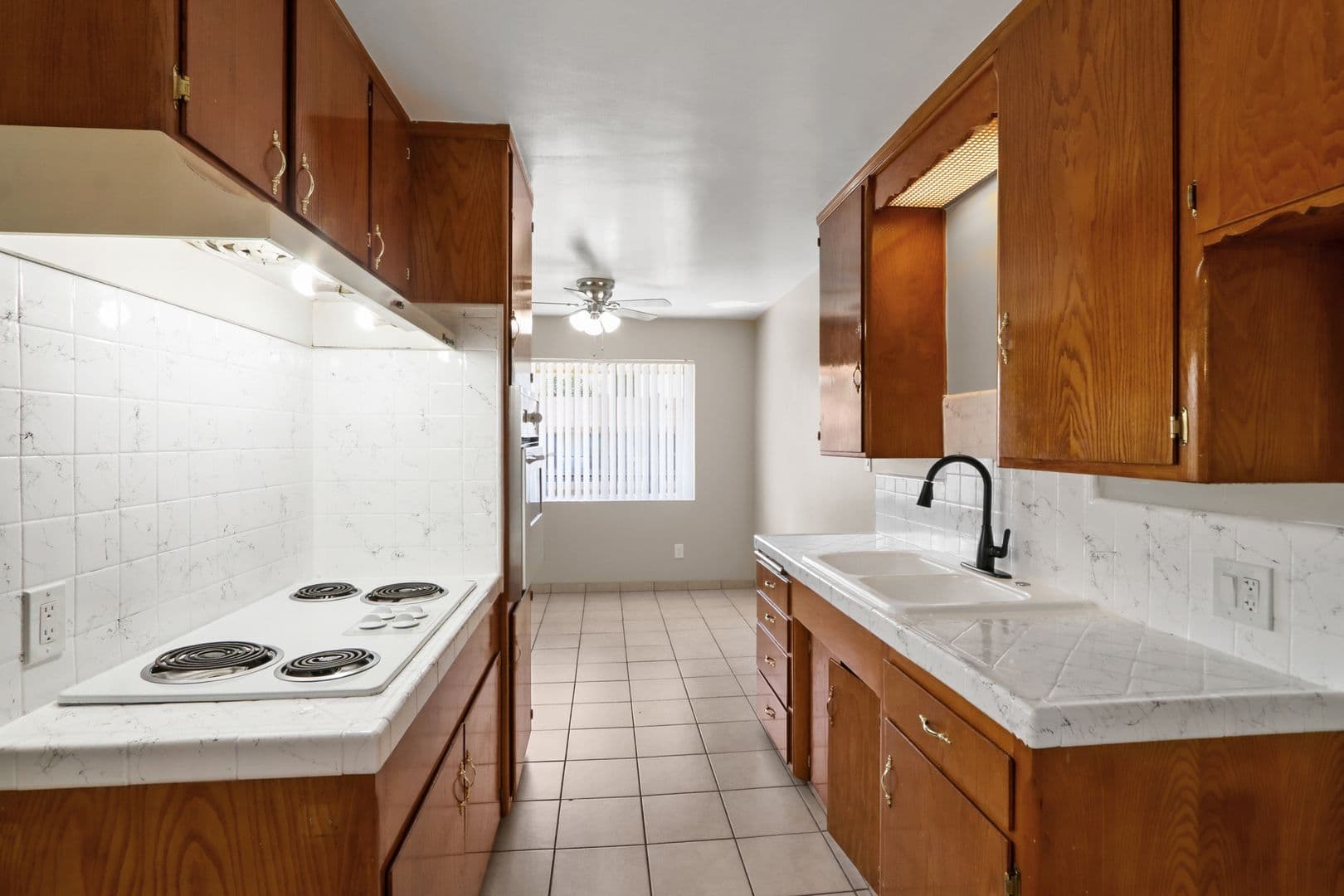 Riverside Apartment: 7469 Magnolia Ave.