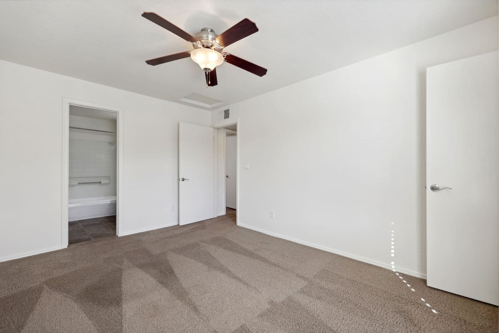 Sacramento Apartment: 1070 Lake Front Drive