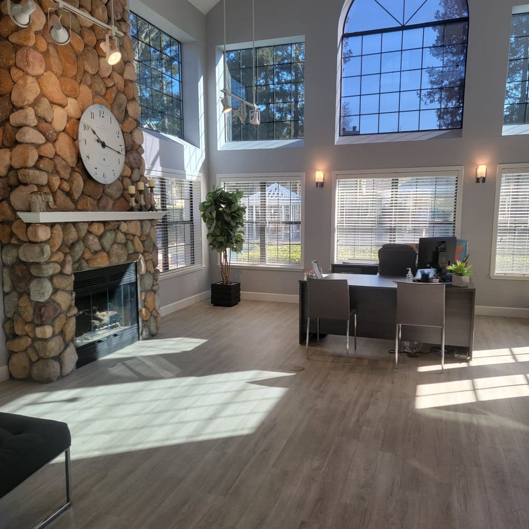 Sacramento Apartment: 1070 Lake Front Drive
