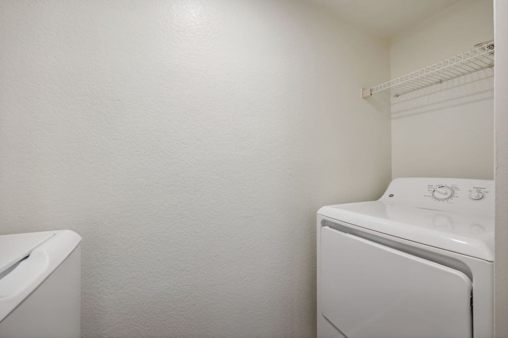 Sacramento Apartment: 1070 Lake Front Drive