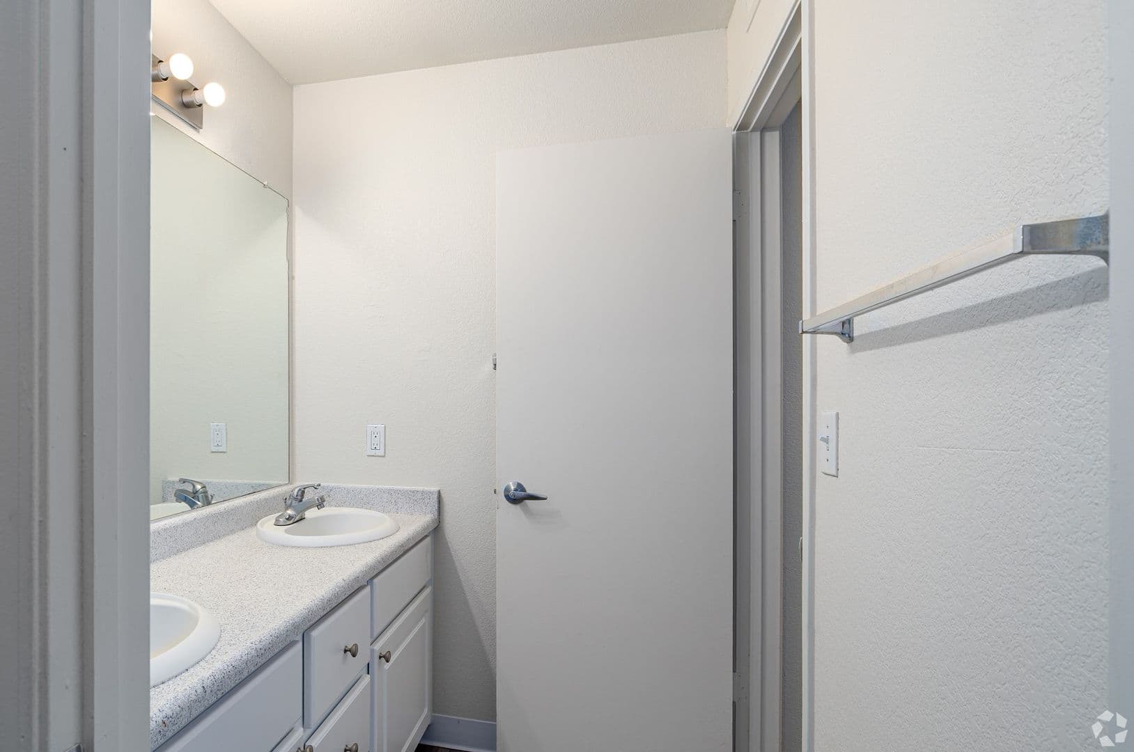 Davis Apartment: 2505 Fifth Street