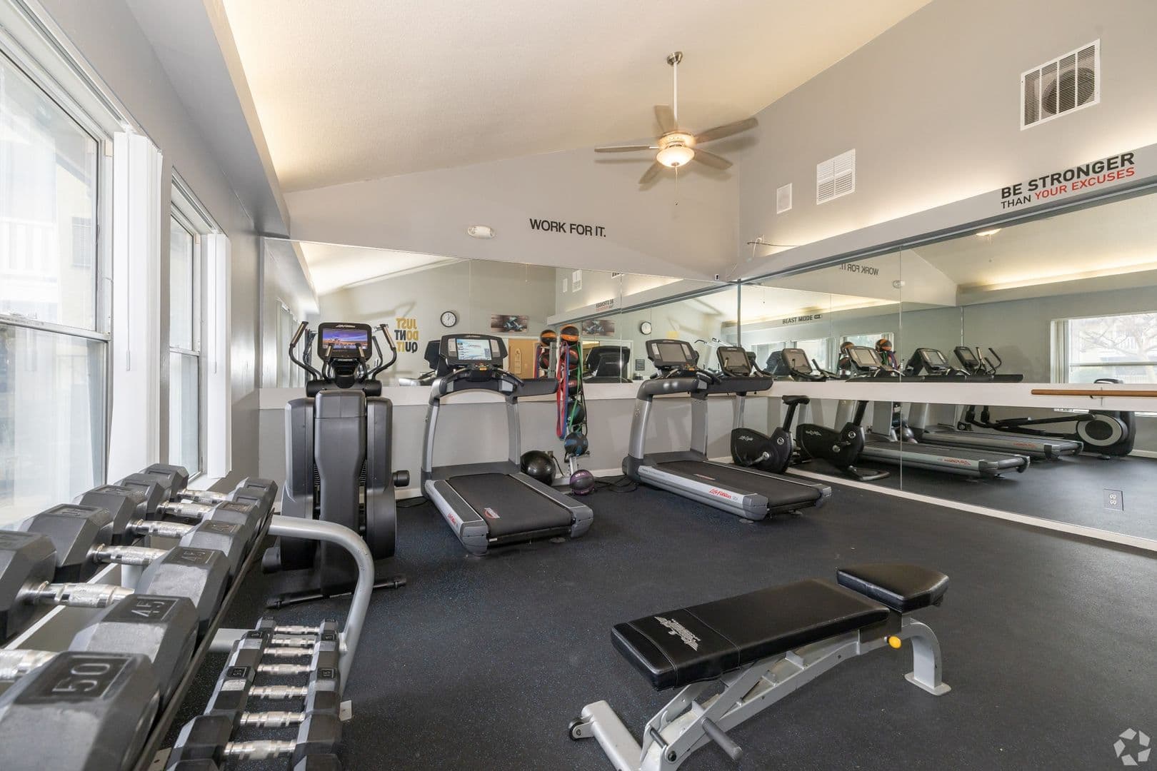 Davis Apartment: 2505 Fifth Street