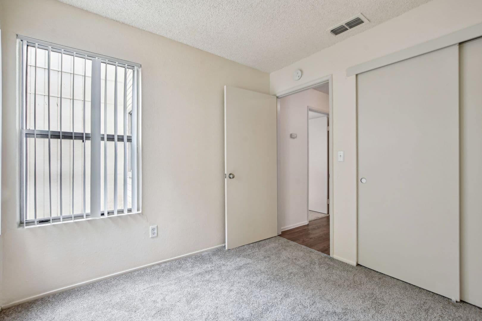 Sacramento Apartment: 2763 River Plaza Drive