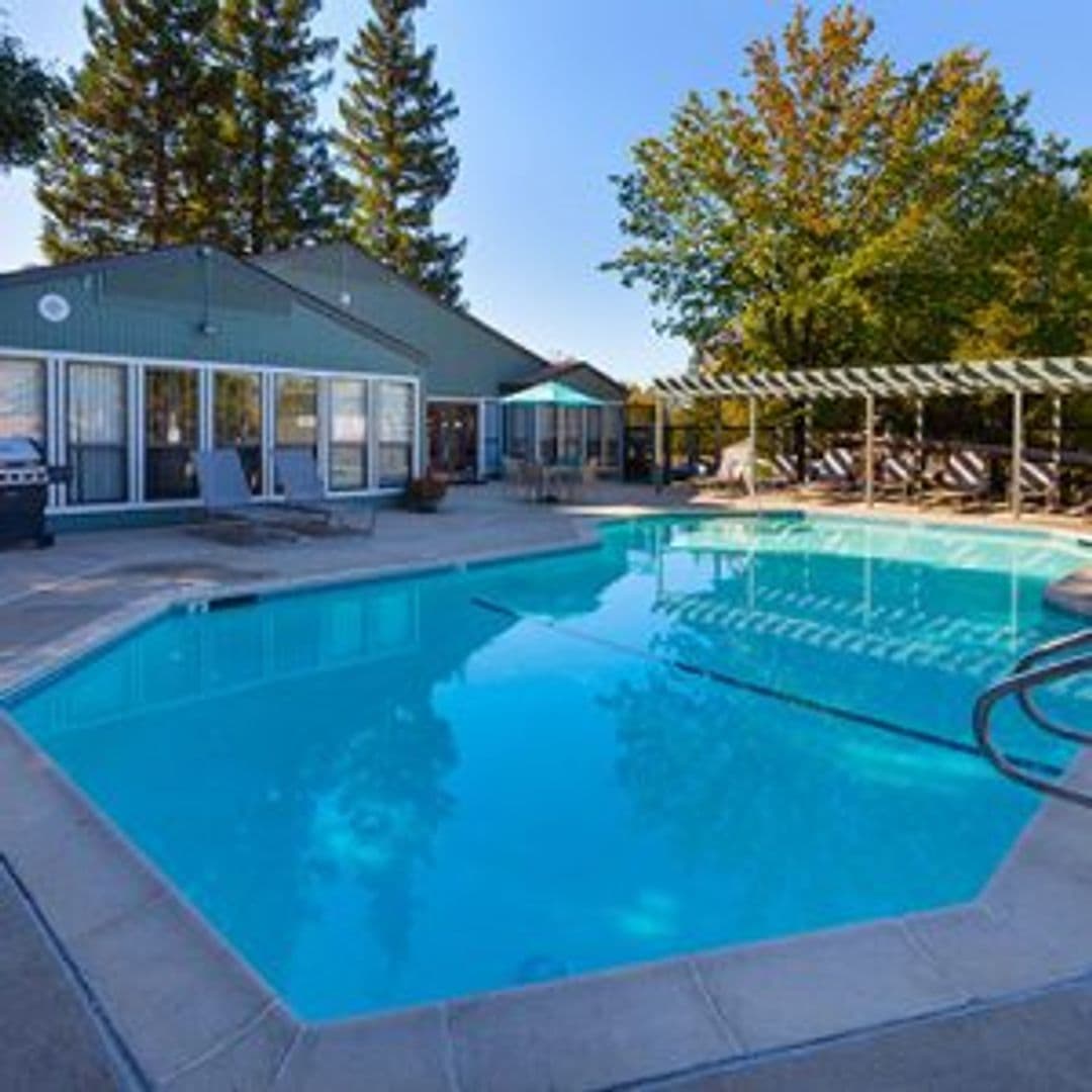 Roseville Apartment: 300 Cirby Hills Drive