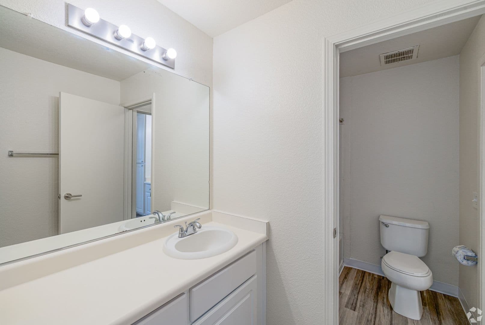 Davis Apartment: 2505 Fifth Street