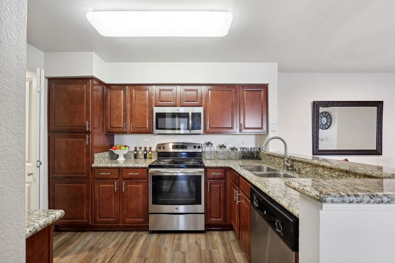 Sacramento Apartment: 1070 Lake Front Drive