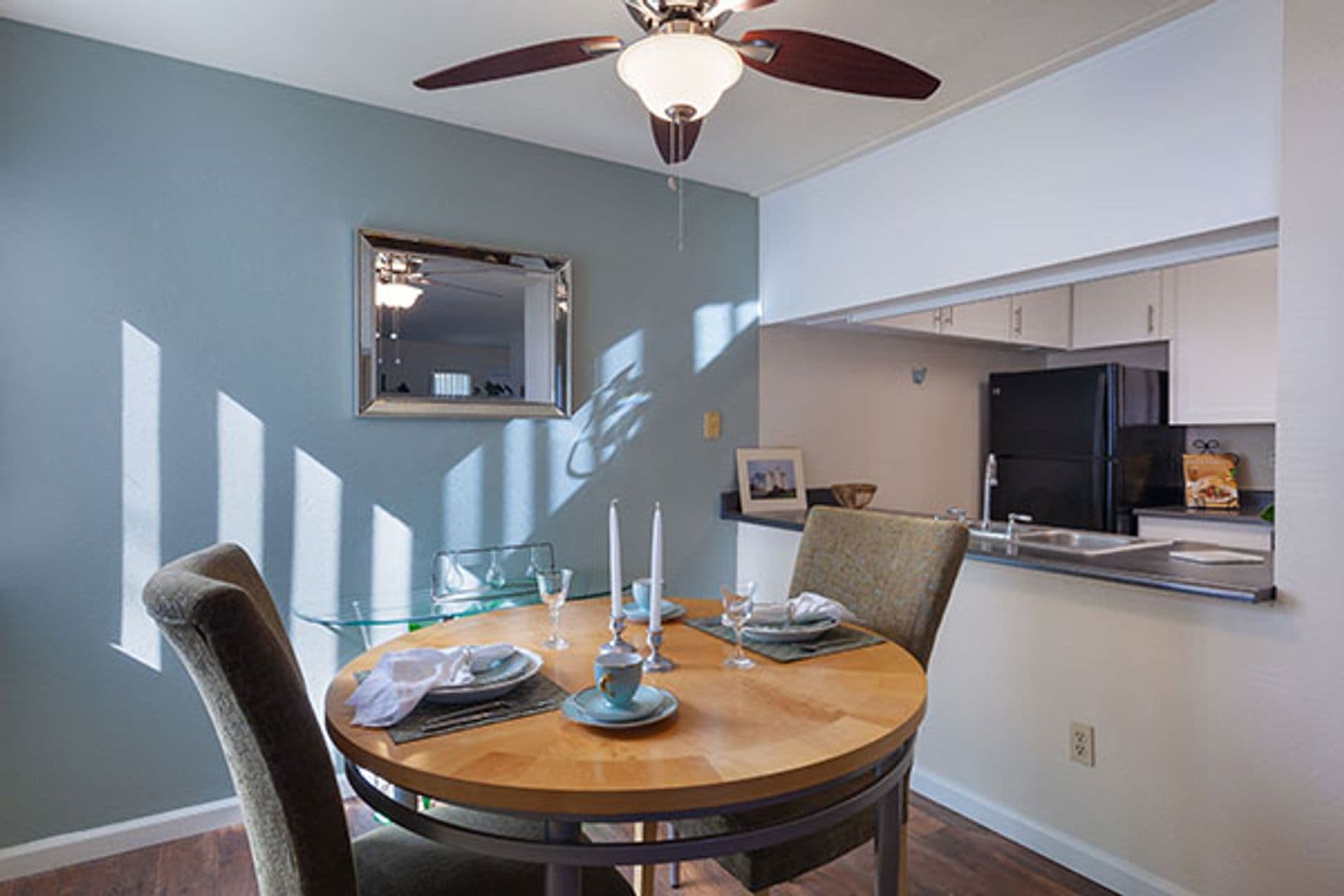 Roseville Apartment: 300 Cirby Hills Drive