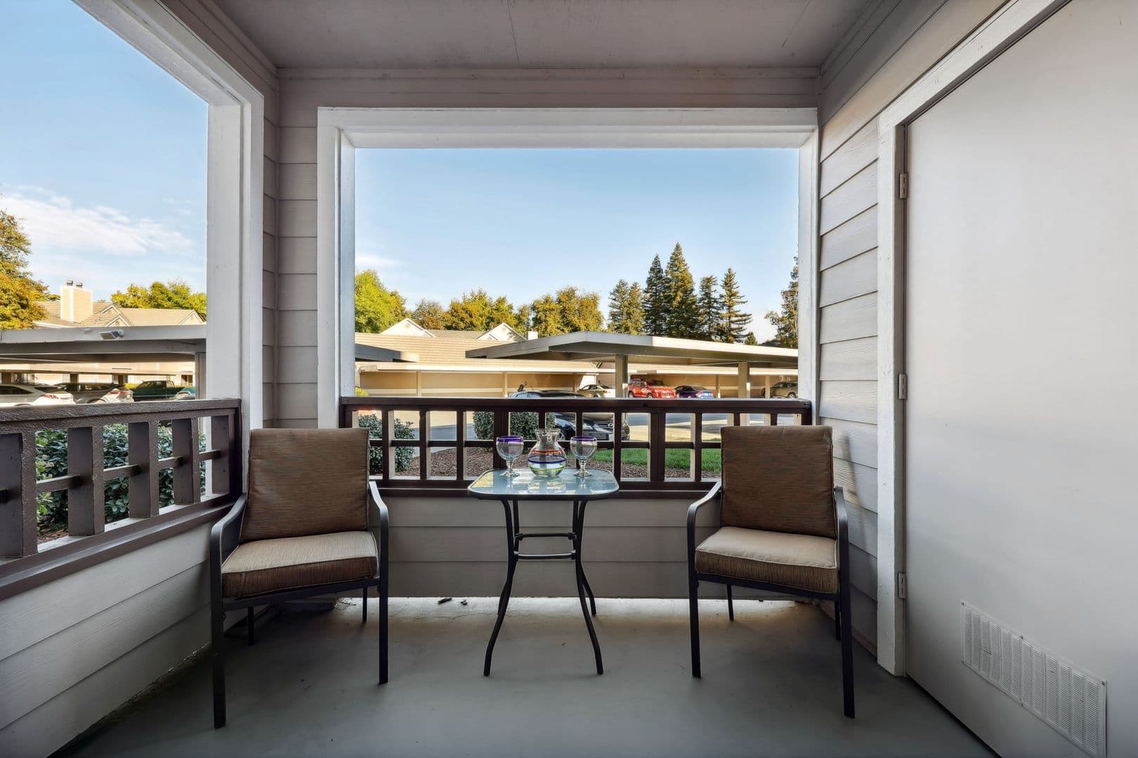Sacramento Apartment: 1070 Lake Front Drive