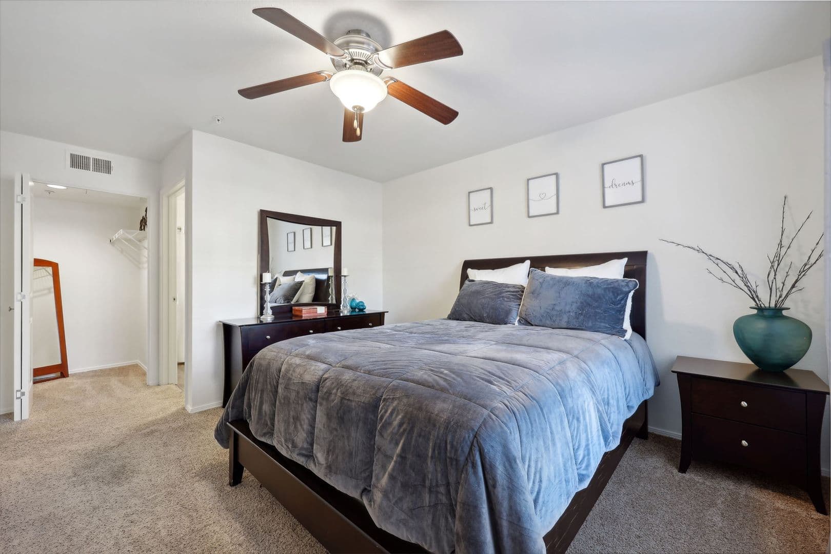Sacramento Apartment: 1070 Lake Front Drive