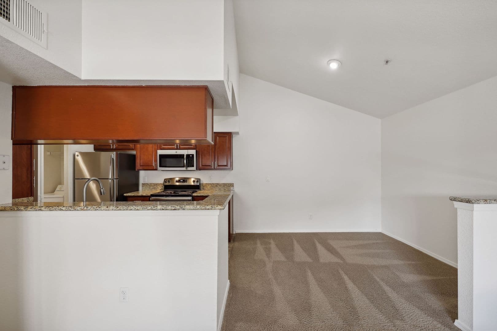 Sacramento Apartment: 1070 Lake Front Drive