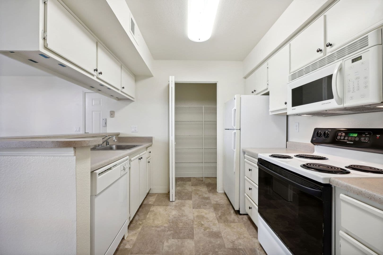 Sacramento Apartment: 1070 Lake Front Drive