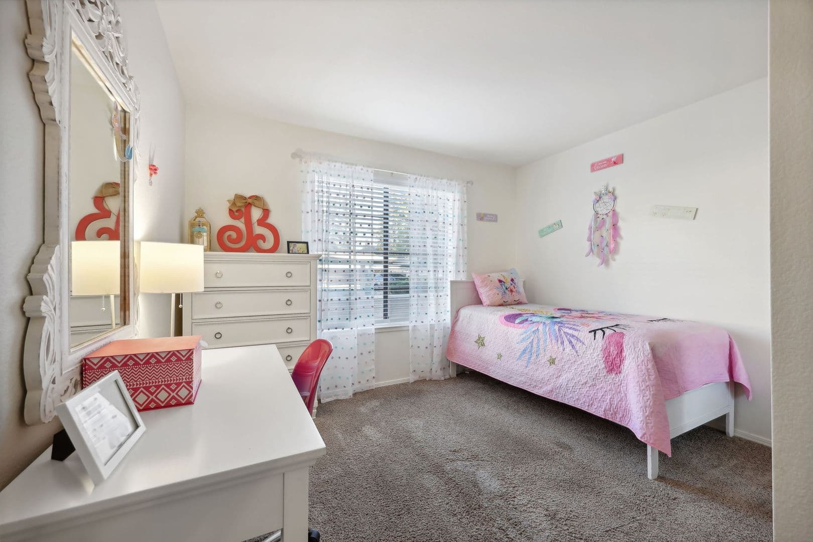 Sacramento Apartment: 1070 Lake Front Drive