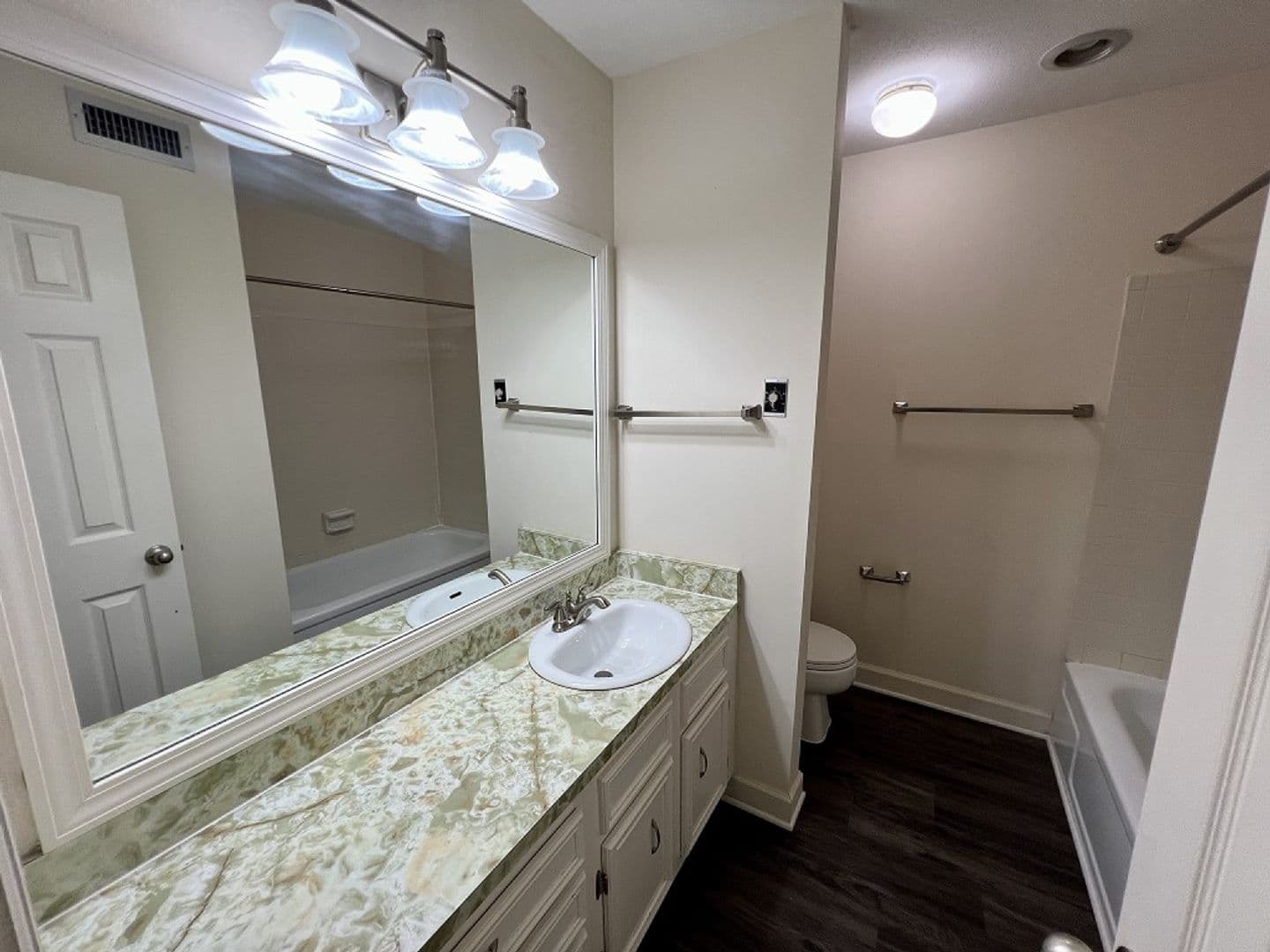 Murfreesboro Apartment: 1280 Middle Tennessess Blvd