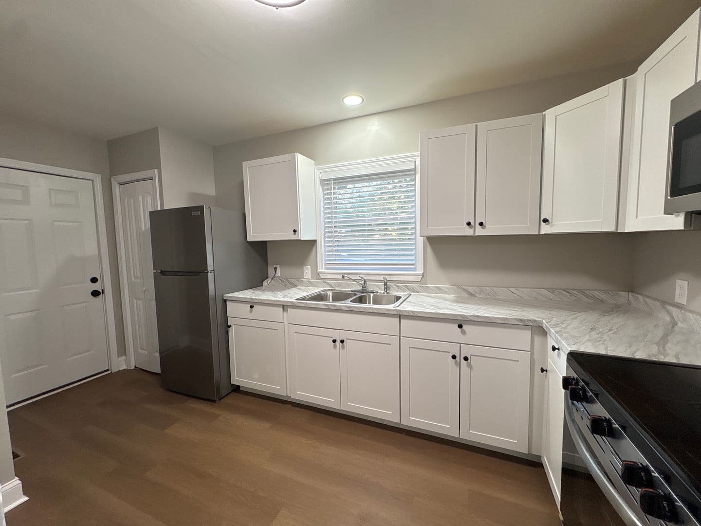 Winchester Apartment: 609 N High Street