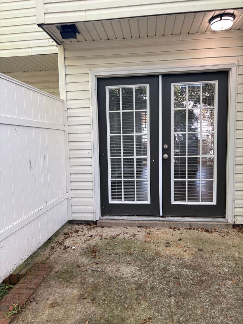 Tullahoma Townhome: 601 E Grundy St.