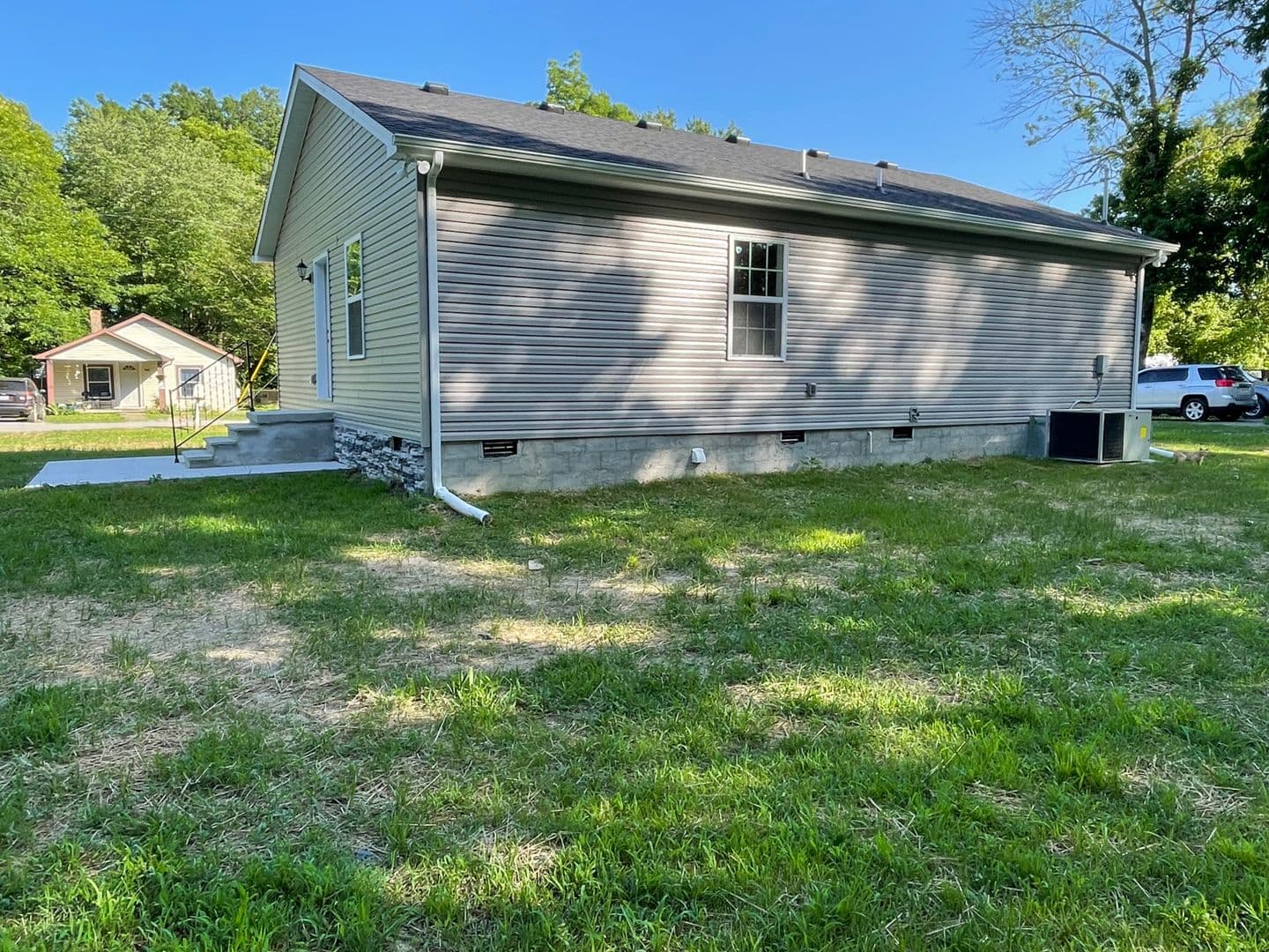 Tullahoma House: 1217 E Lauderdale St.