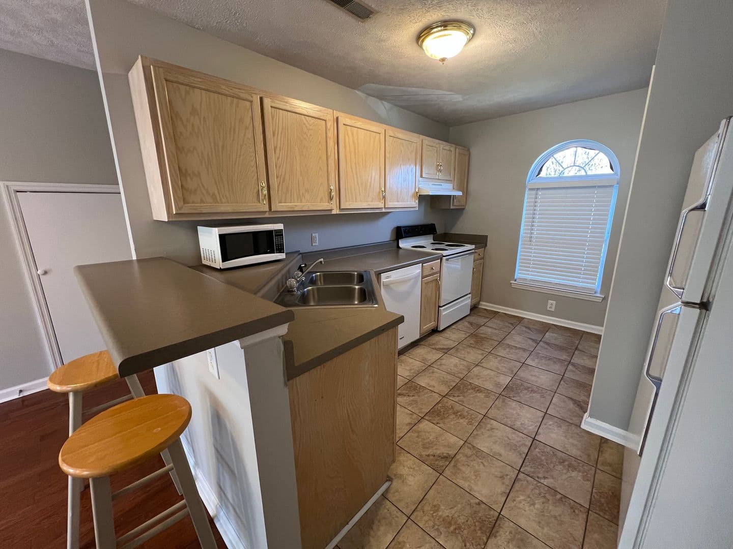 Murfreesboro Townhome: 1624 Center Pointe Drive