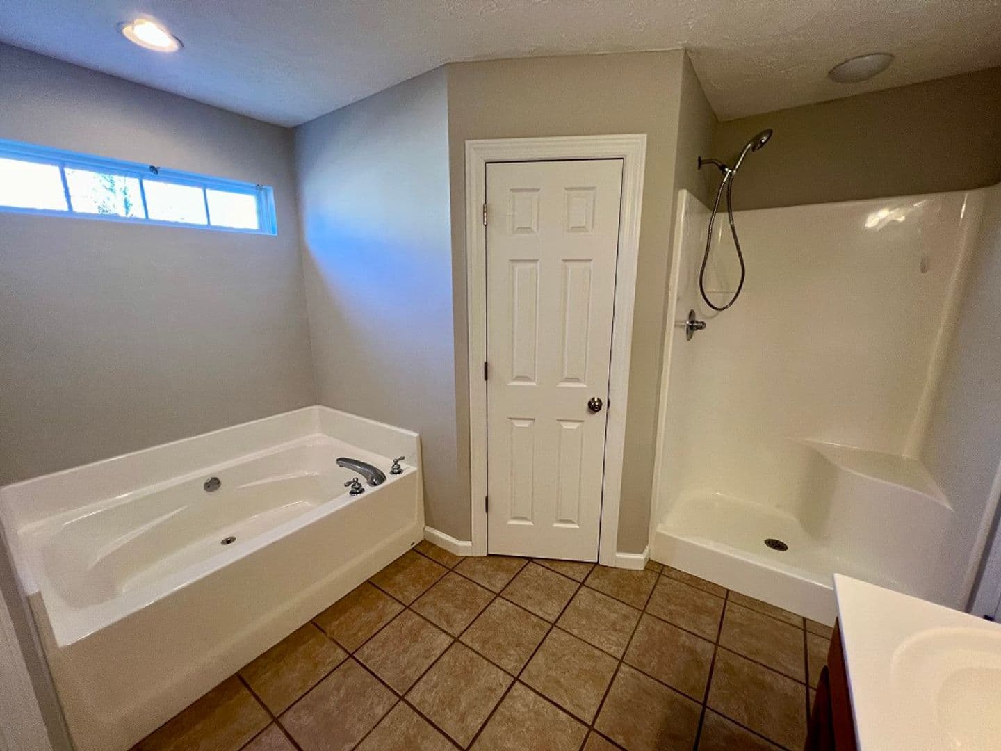 Murfreesboro House: 3313 Hamberton Circle