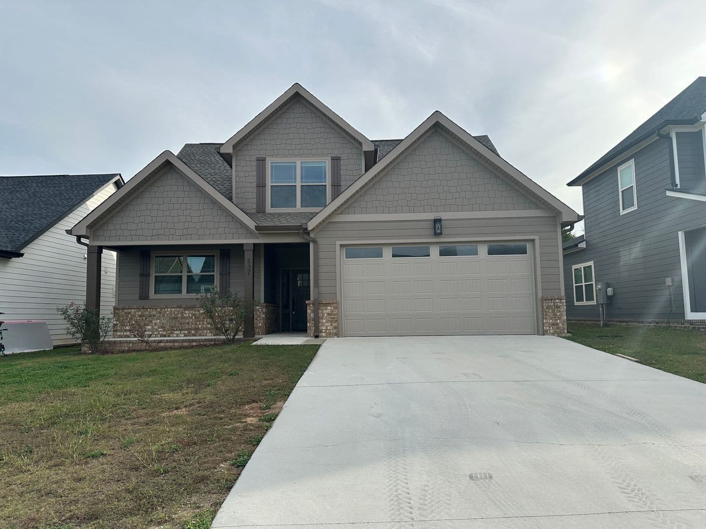 Ringgold House: 537 Willow Grove Court
