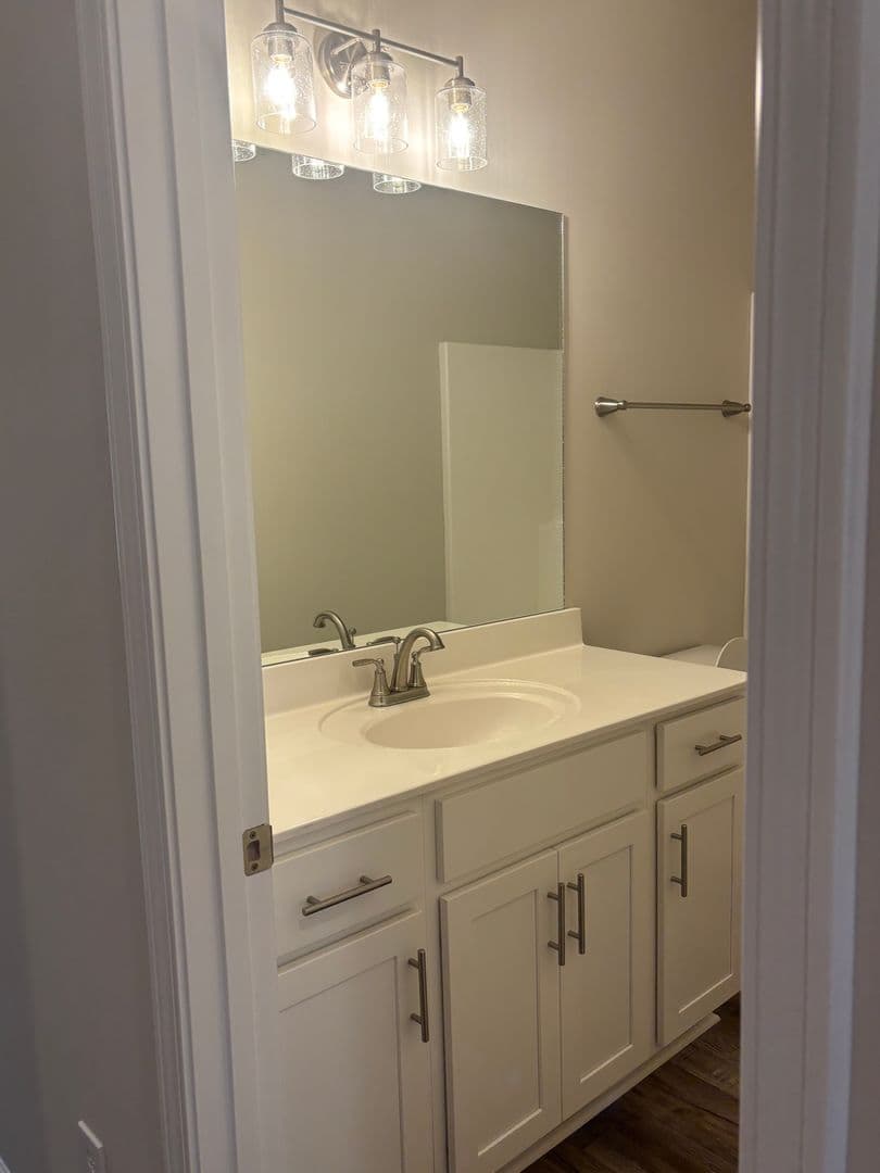 Manchester House: 175 Blanford Circle