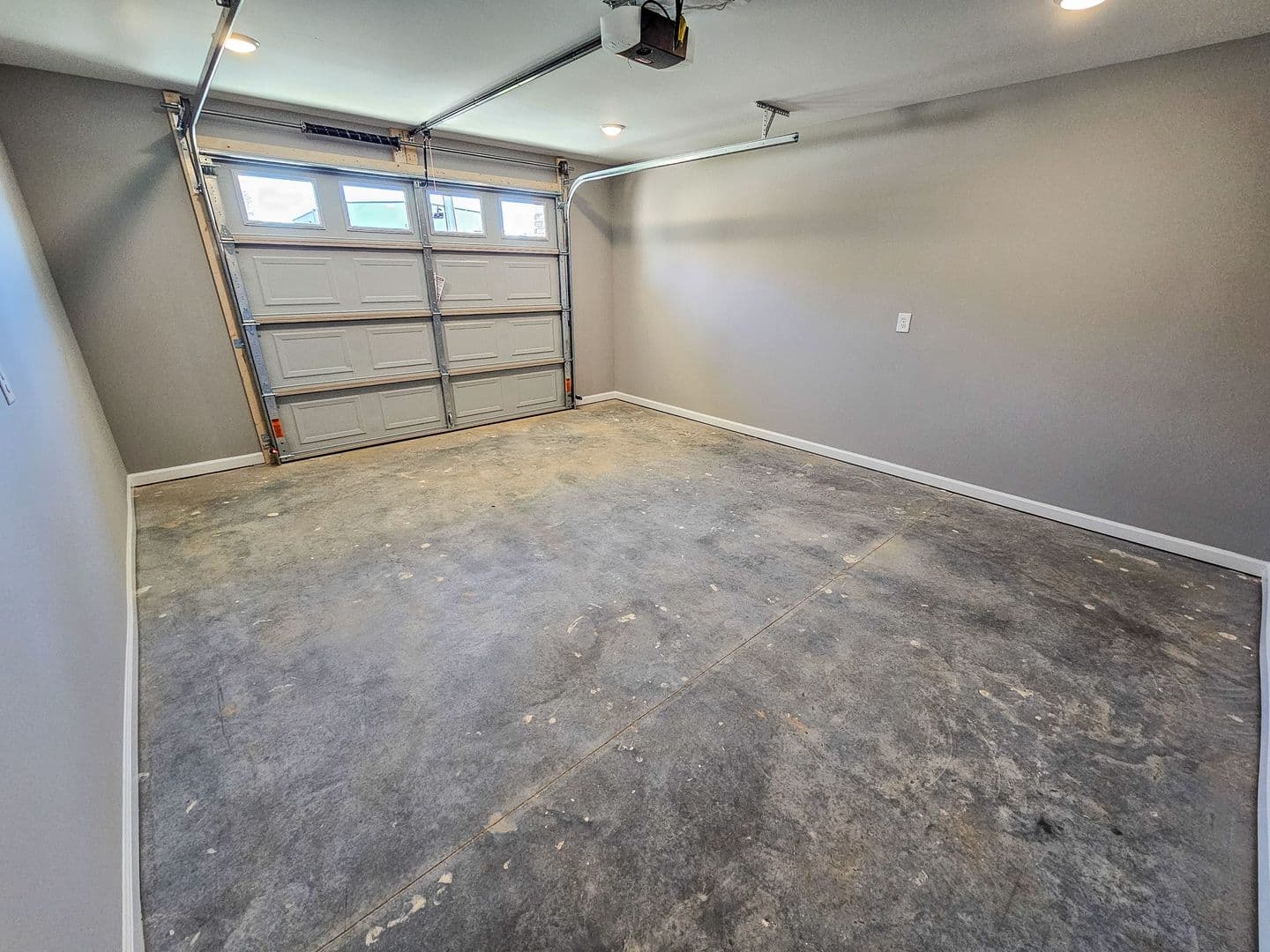 Shelbyville Townhome: 1507 Green Lane