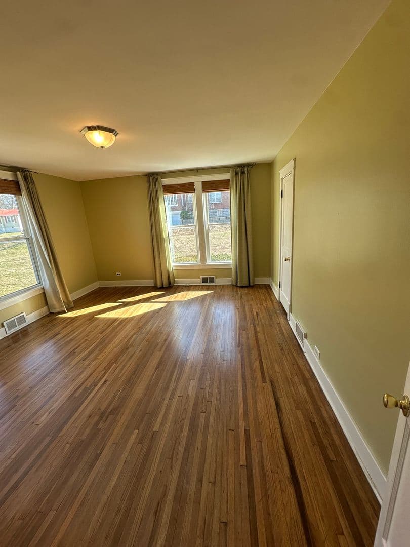 Shelbyville House: 709 S Brittain Street