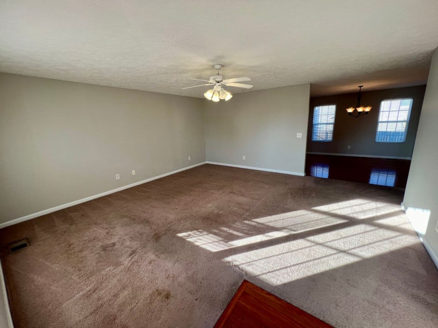 Murfreesboro House: 3313 Hamberton Circle