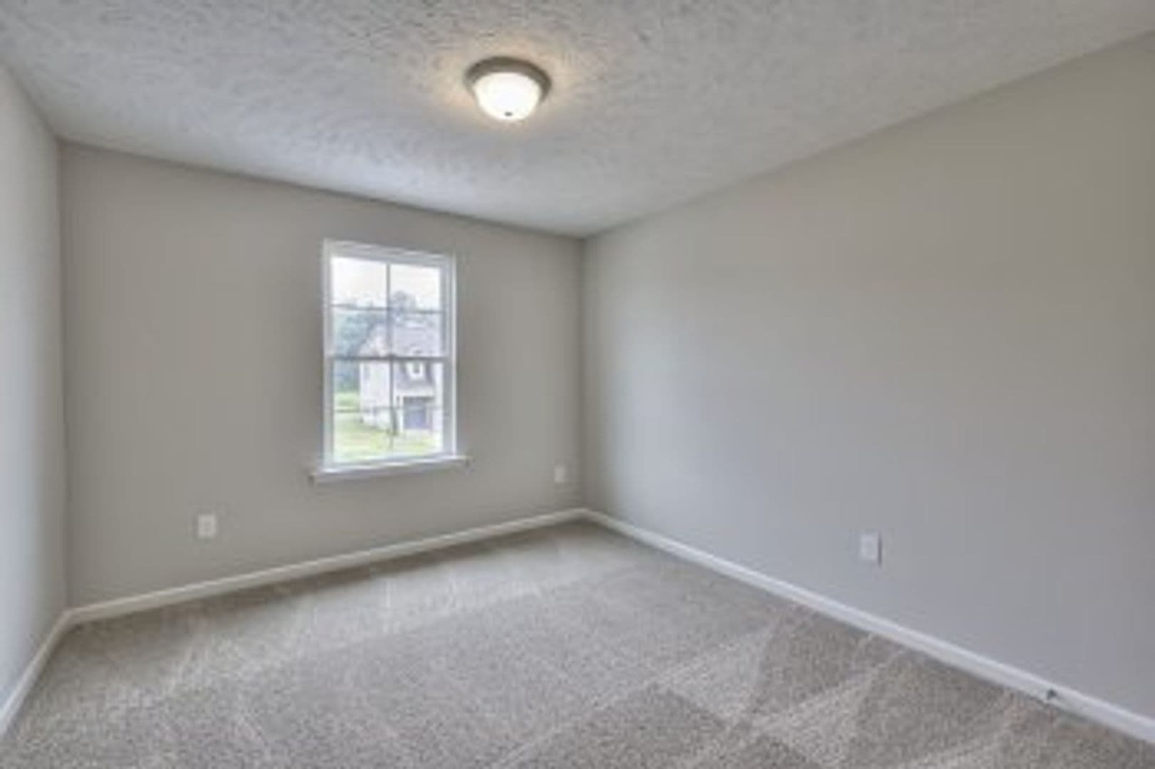 Manchester Townhome: 175 Creek Wood Rd