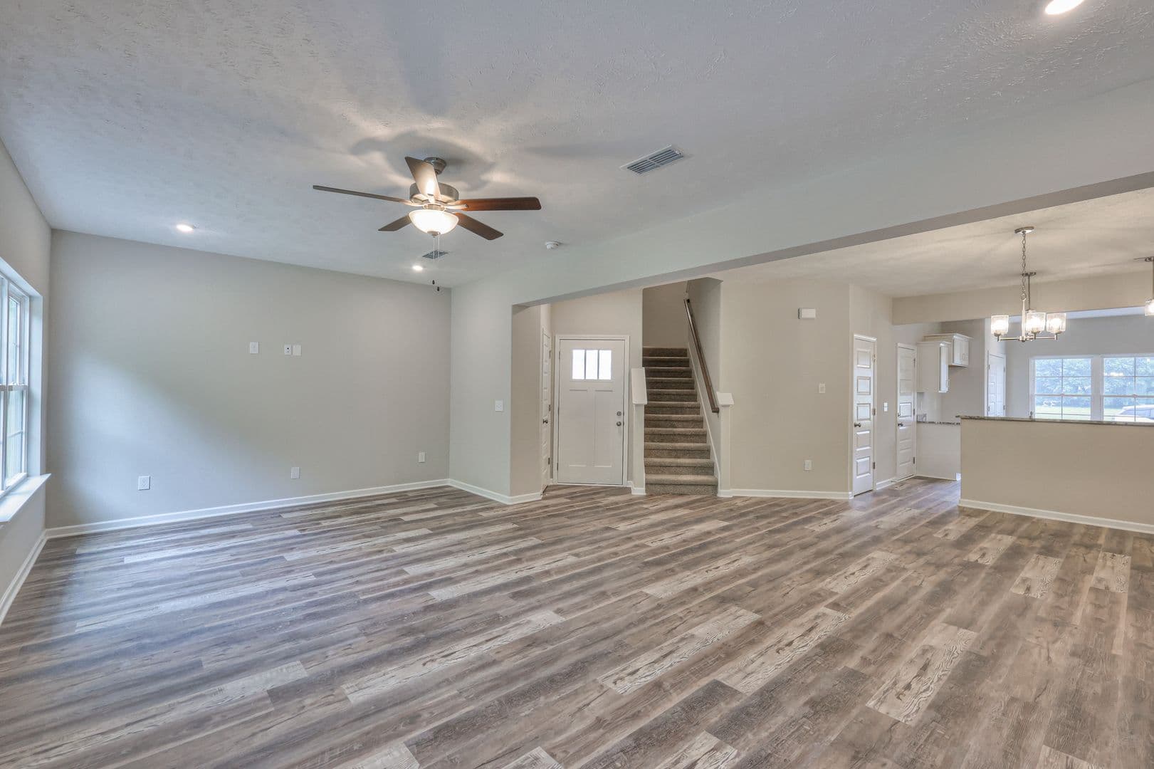 Manchester Townhome: 230 Creek Wood Rd.