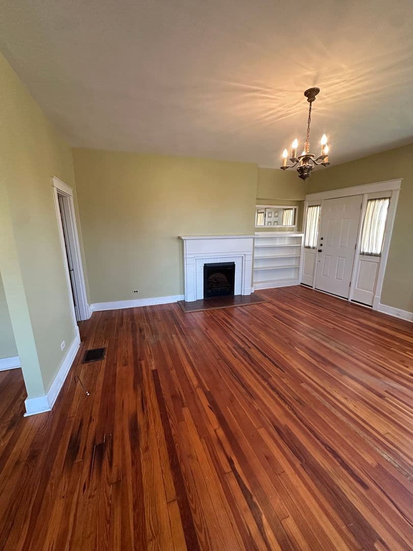Shelbyville House: 709 S Brittain Street