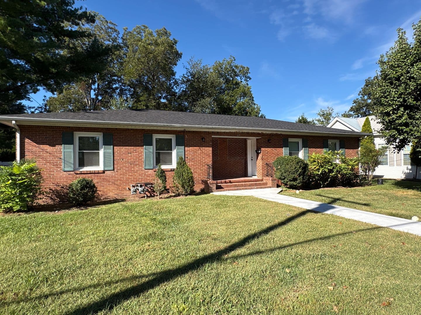 Winchester Apartment: 609 N High Street