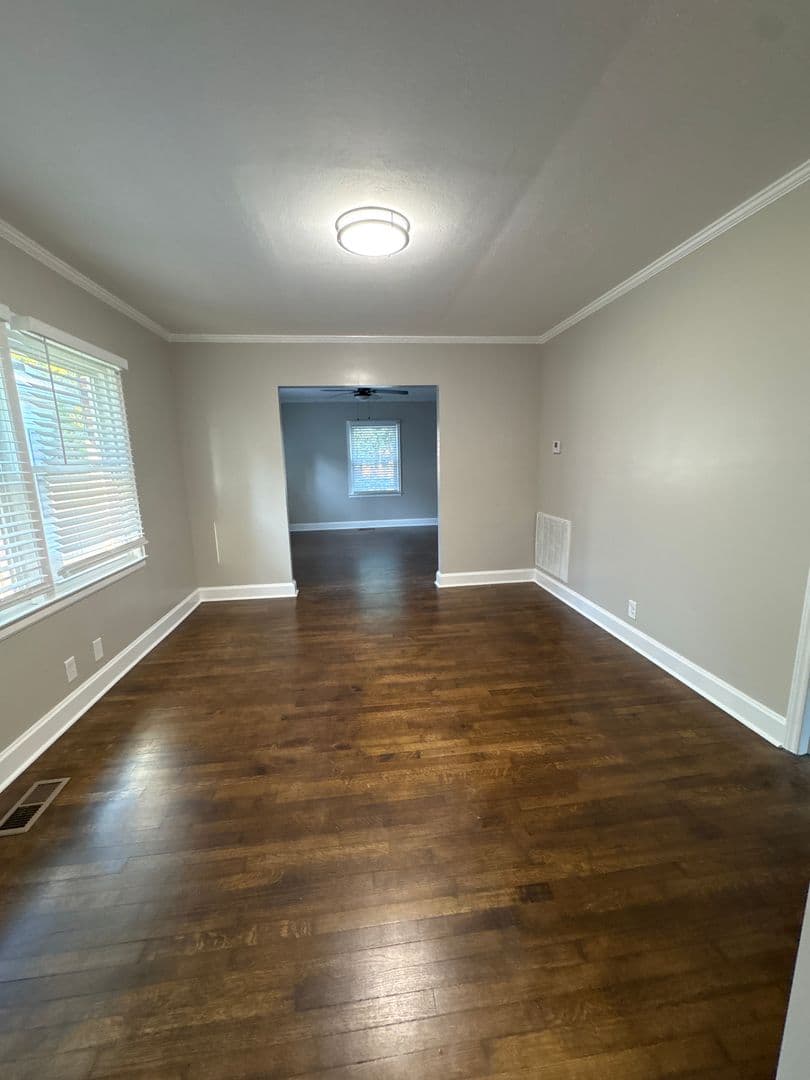 Winchester Apartment: 609 N High Street