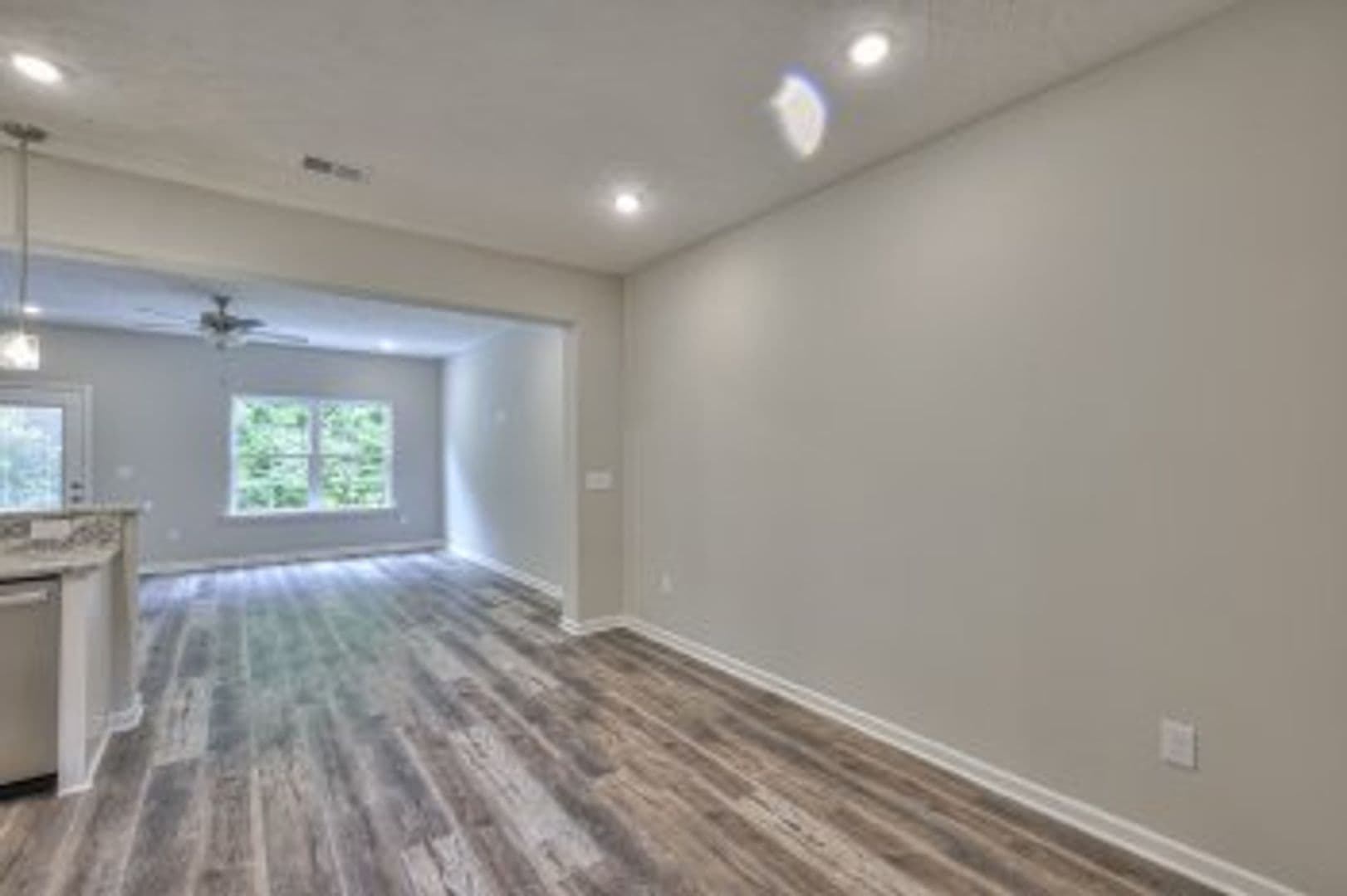 Manchester Townhome: 175 Creek Wood Rd