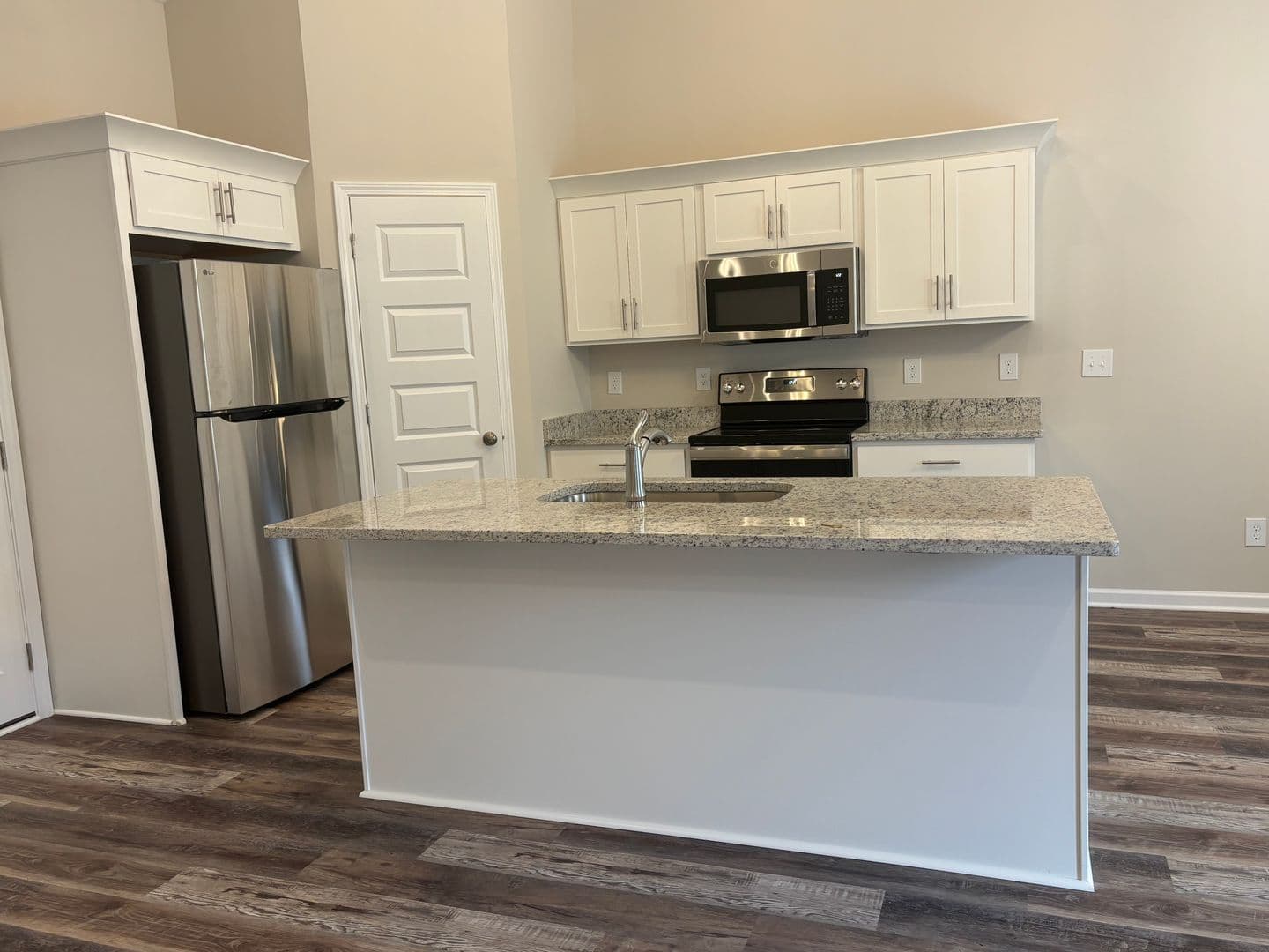 Manchester House: 175 Blanford Circle