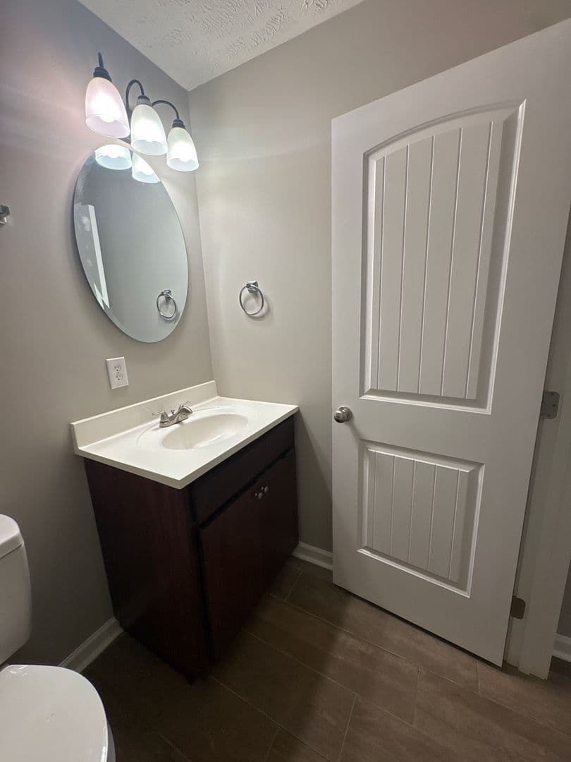 Winchester House: 1108 Old Cowan Road