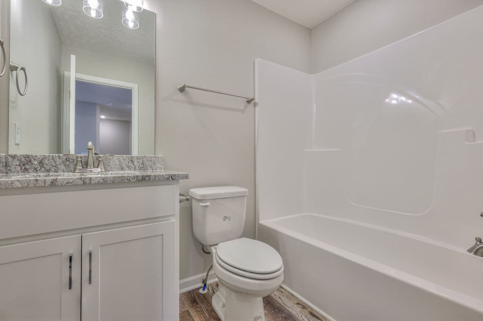 Manchester Townhome: 230 Creek Wood Rd.