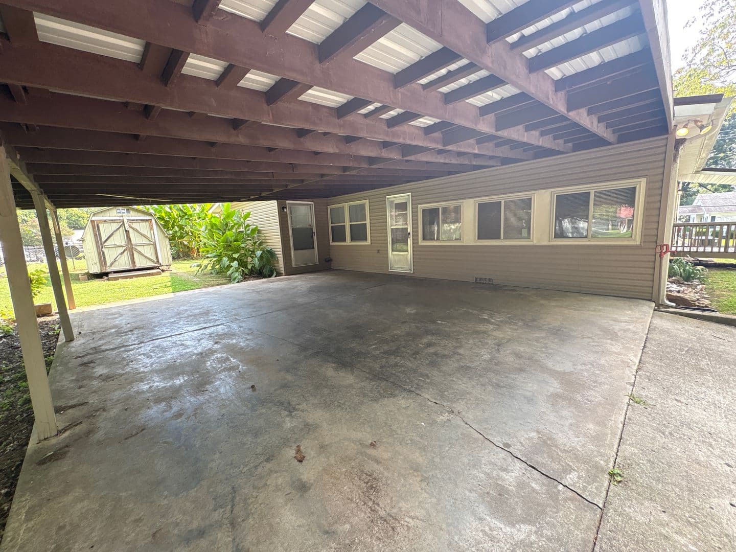 Winchester Apartment: 408 3rd Avenue NW