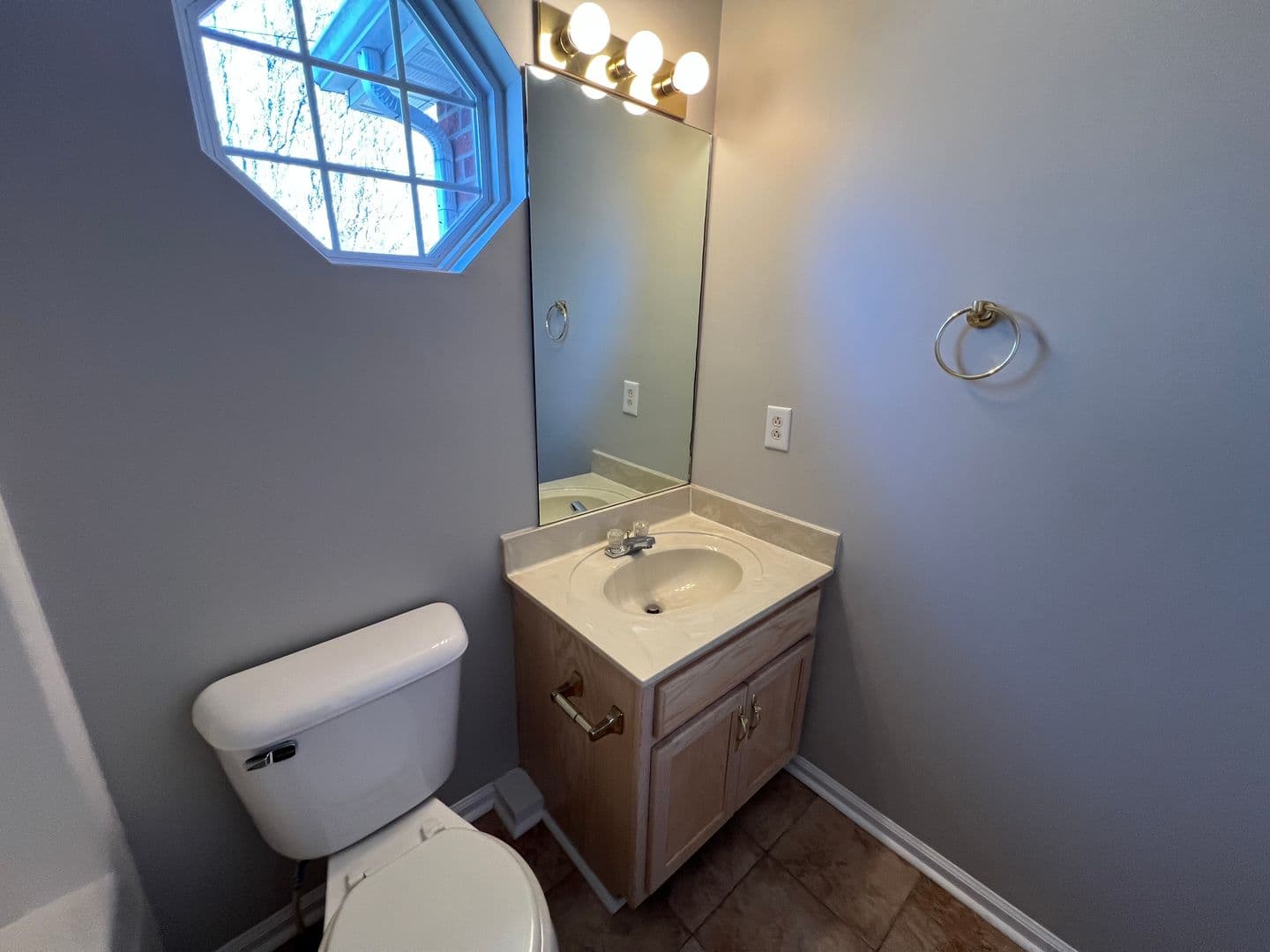 Murfreesboro Townhome: 1624 Center Pointe Drive