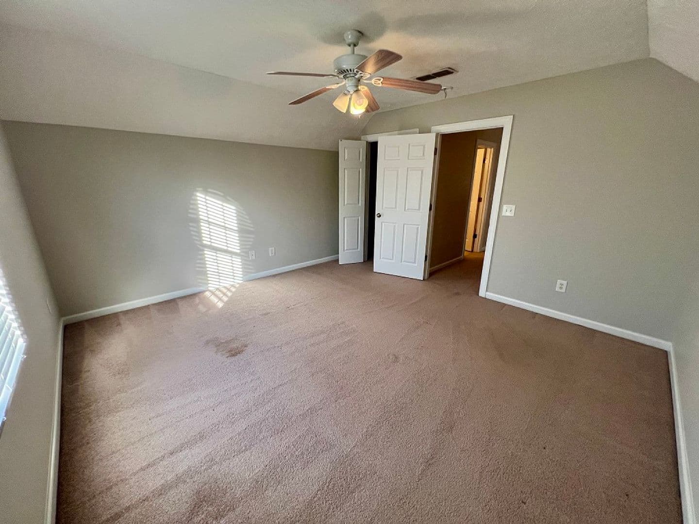 Murfreesboro House: 3313 Hamberton Circle